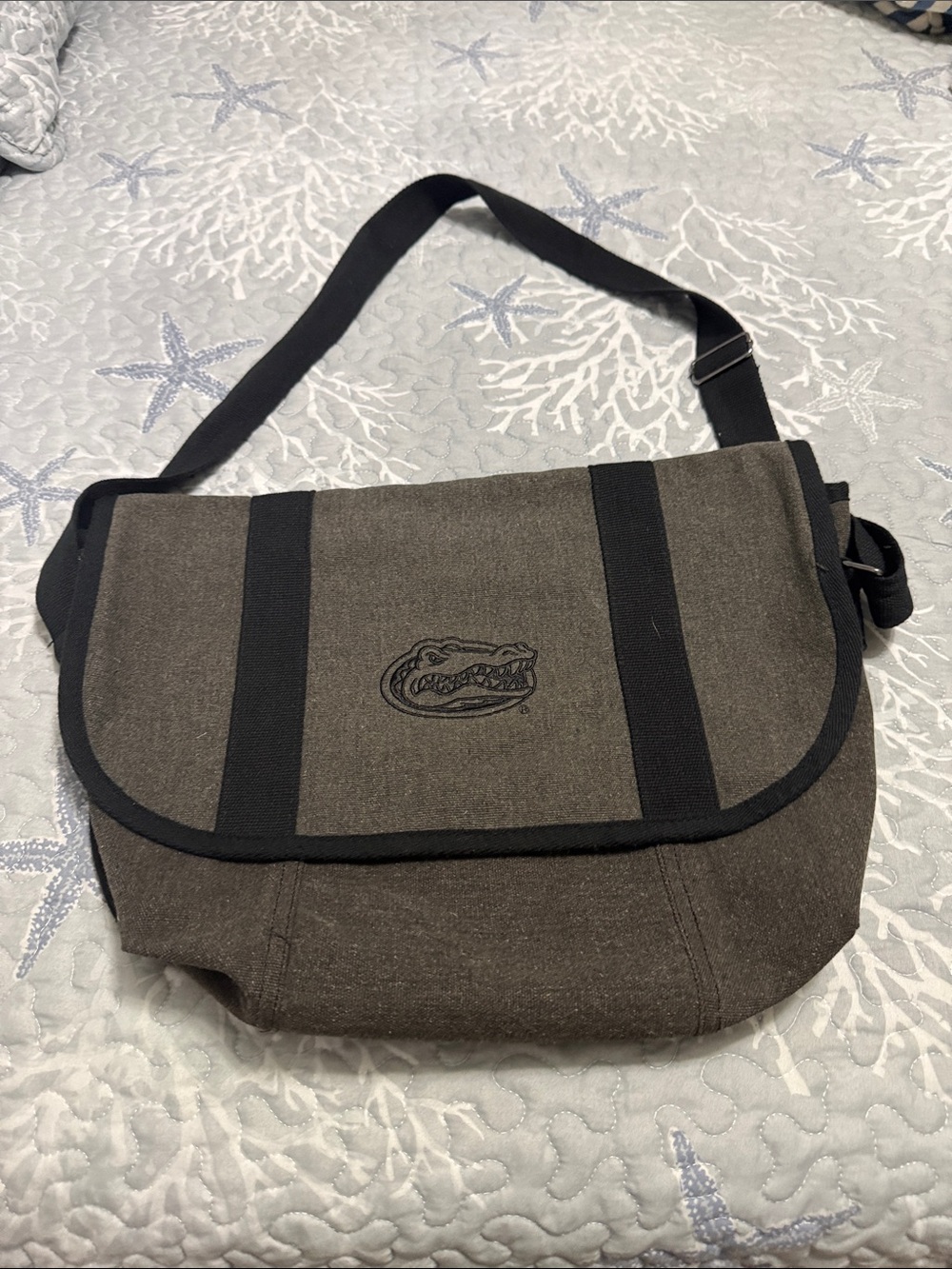 Gators charcoal Canvas Messenger Bag